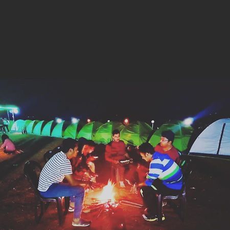 Pawan Lake Night Camping Hotel Lonavala Buitenkant foto